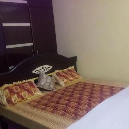 Gratifiedhomestay Visakhapatnam Extérieur photo