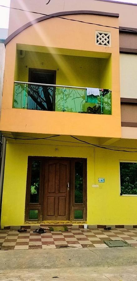 Gratifiedhomestay Visakhapatnam Extérieur photo